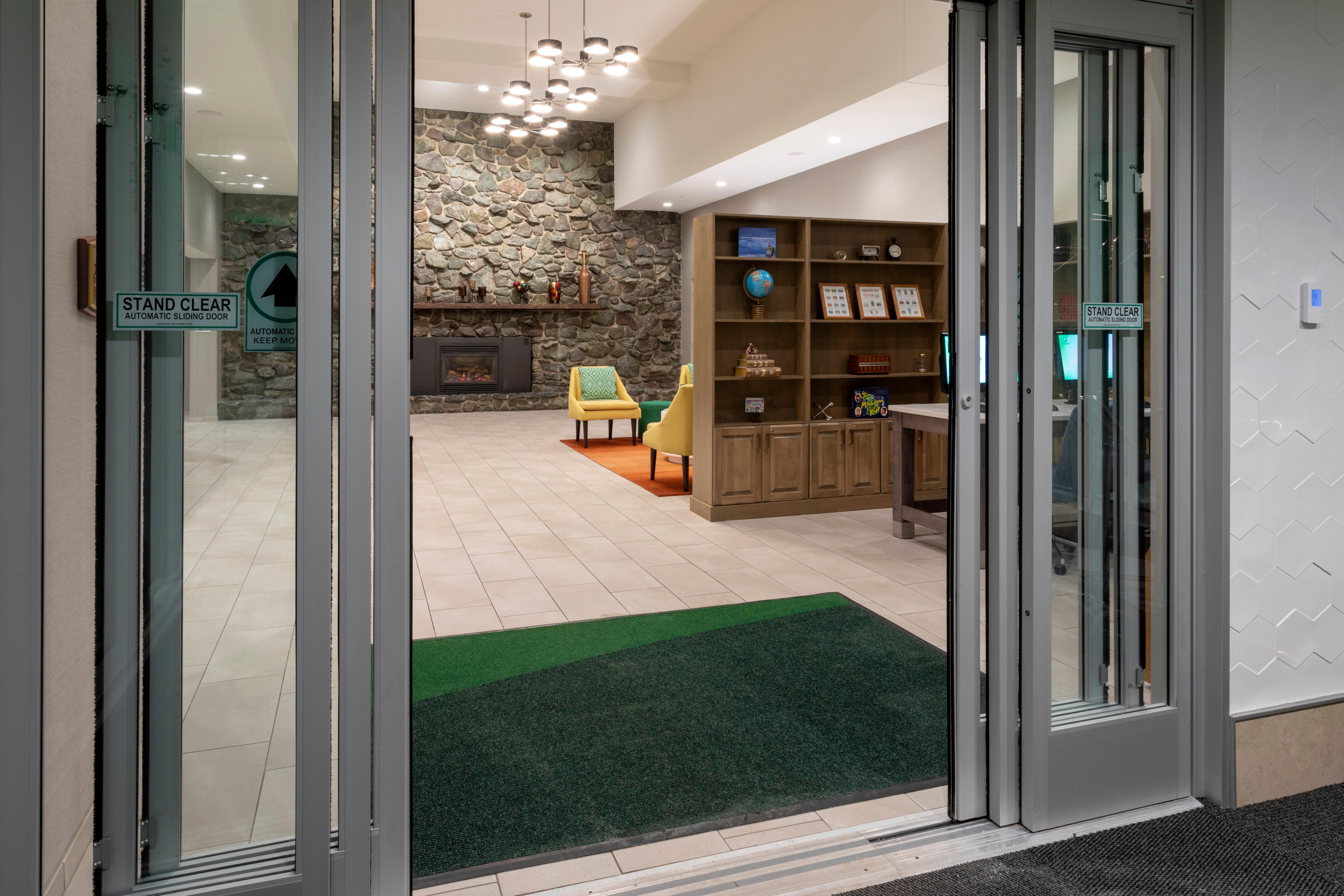 Holiday Inn Marquette By Ihg Εξωτερικό φωτογραφία