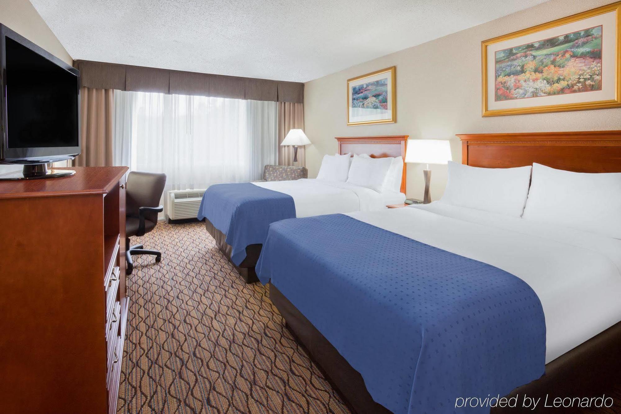 Holiday Inn Marquette By Ihg Εξωτερικό φωτογραφία