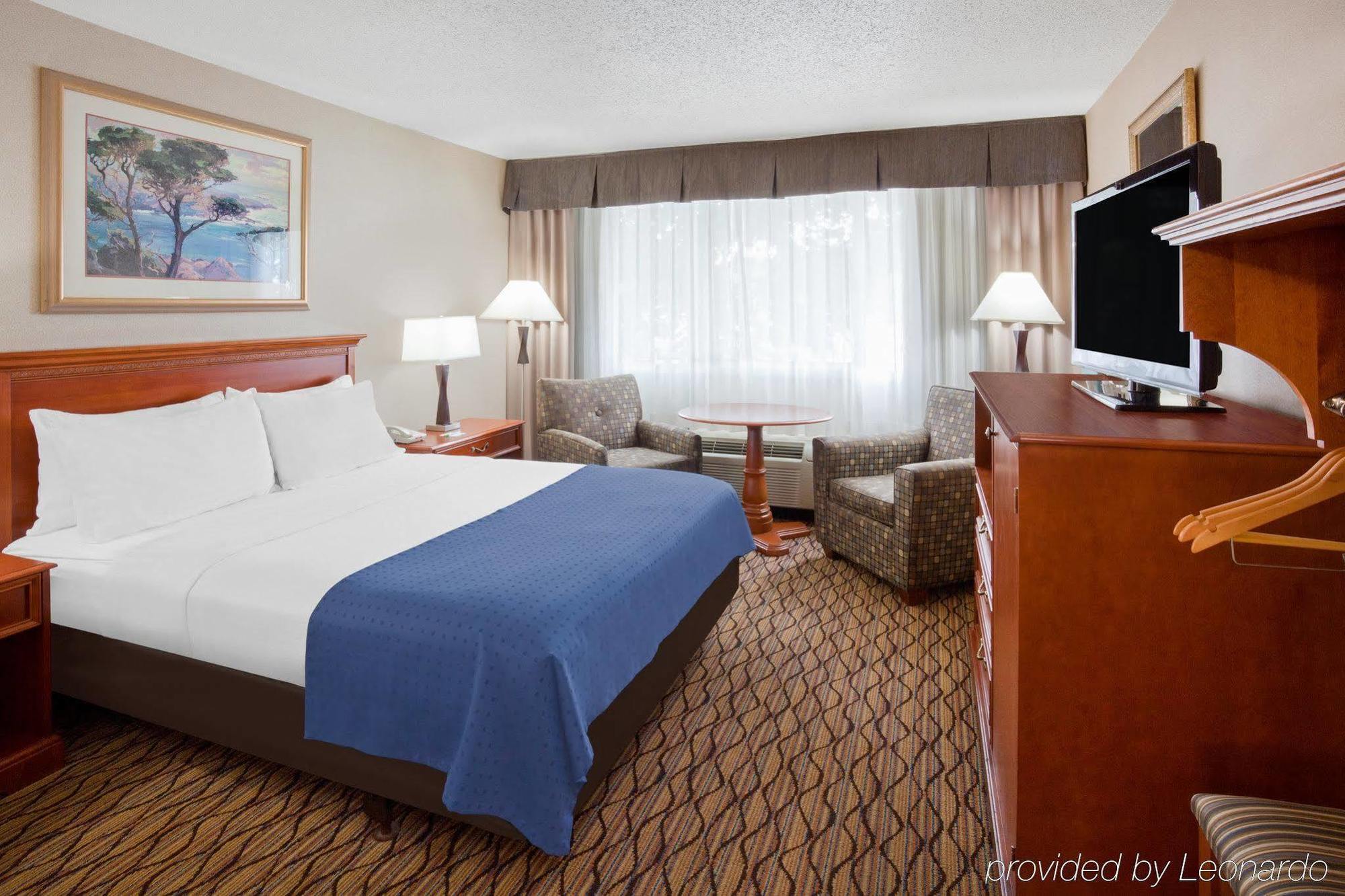 Holiday Inn Marquette By Ihg Εξωτερικό φωτογραφία